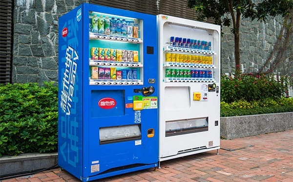 自动售货机嵌入扫码？？？槭迪稚胫Ц